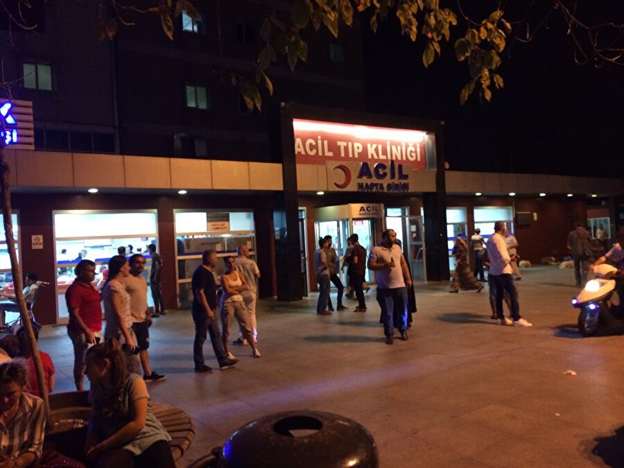 Hastanelerde hastaların kontrol amaçlı olarak tetkikleri devam ediyor.