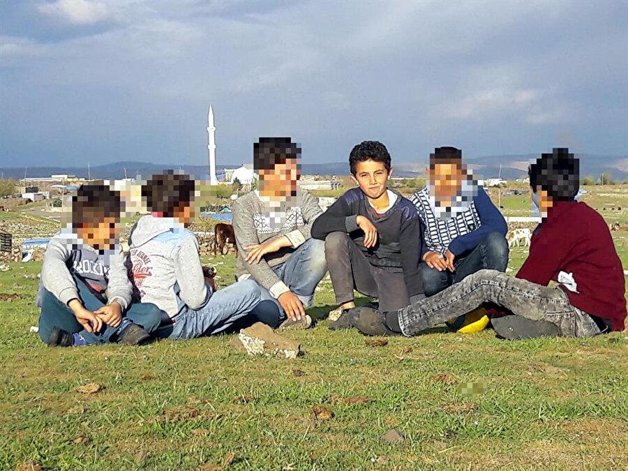 Korkunç olay, dün Mardin’in Derik ilçesine 32 kilometre uzaklıktaki Dikmen köyünde meydana geldi.