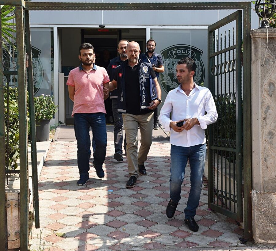 4 şüpheli İstanbul'da yakalandı.