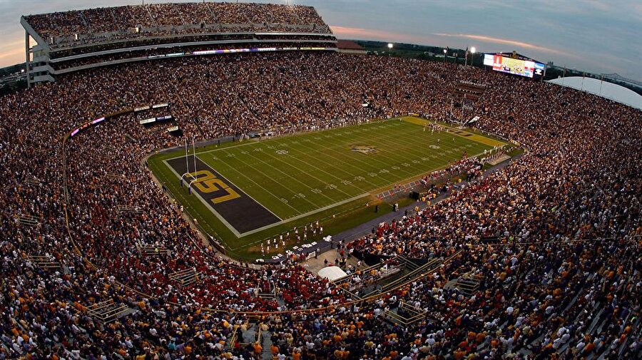 Tiger Stadium
Lokasyon: Baton Rouge, LA, ABDKapasite: 102,321