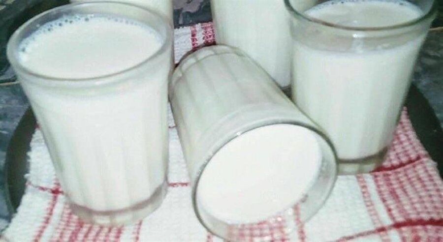 Bütün tadım tuzum kaçtı hayatı sorguluyorum şuan