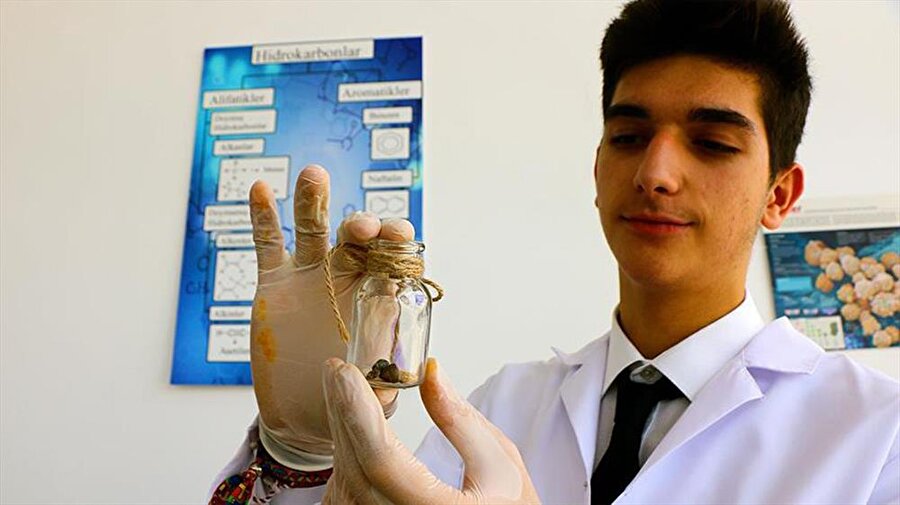 Babasını iyileştirmek için çözüm ararken dünya ikincisi oldu!