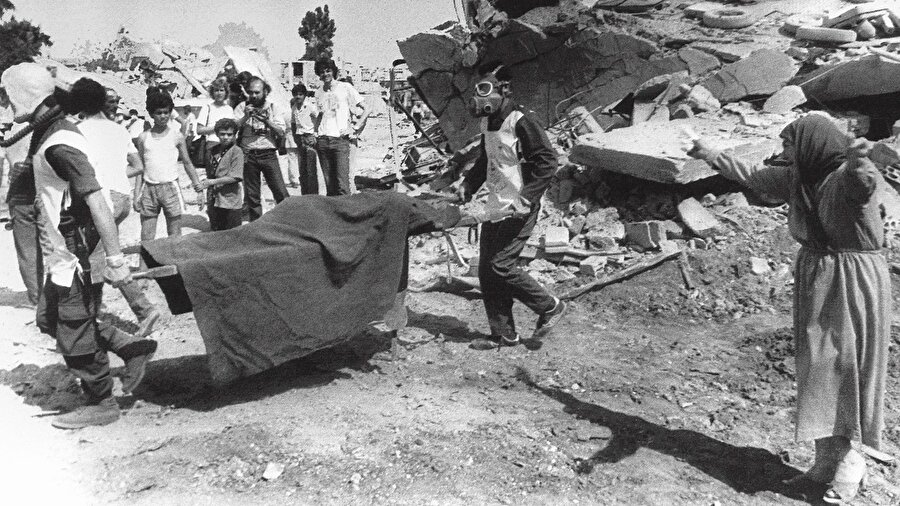 Sabra ve Şatilla Katliamı, İsrail'in göz yummasıyla gerçekleşti.