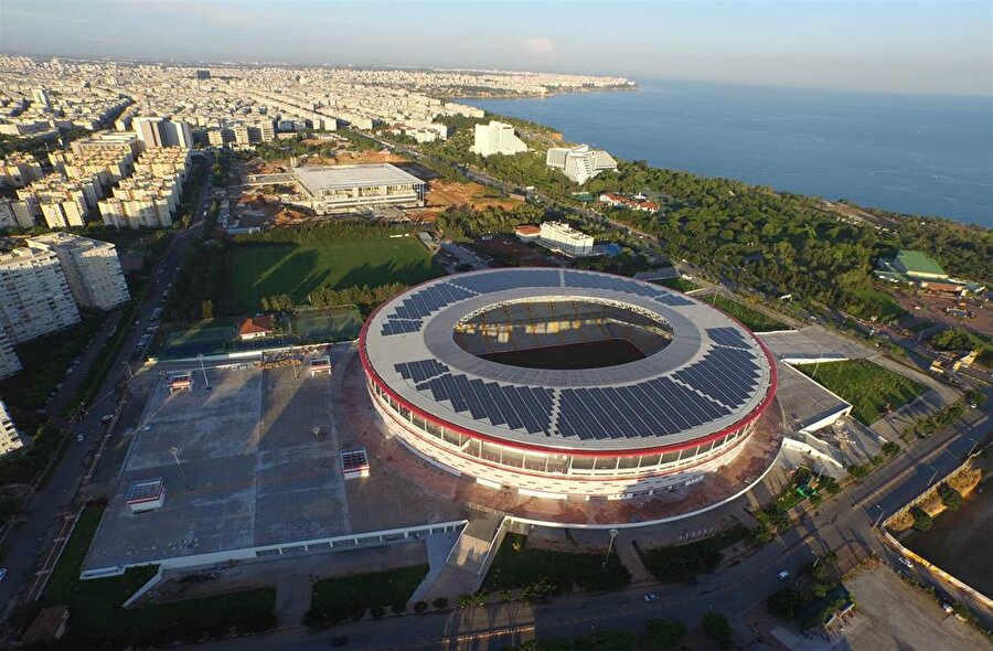 Antalya Stadı

                                    
                                    Kapasite: 41.349Oynanması planlanan maç sayısı: 6
                                
                                
