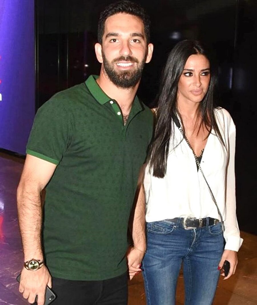 Arda Turan ve eşi Aslıhan