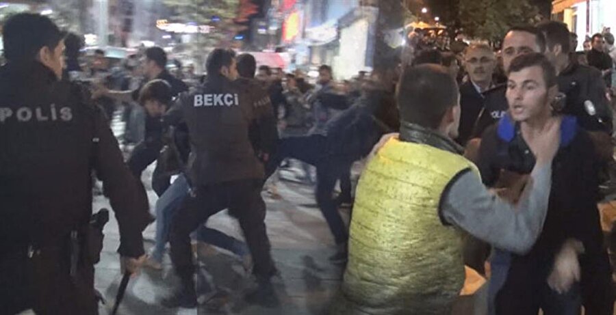 Taciz iddiası mahalleyi birbirine kattı.