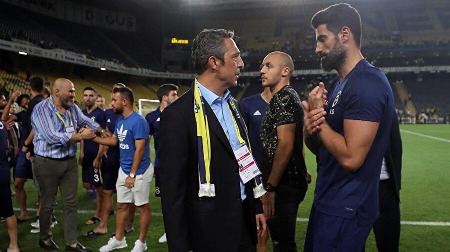 Son Dakika Fenerbahce De Volkan Demirel In Kadro Disi Kalmasi Gundeme Oturdu Futbol Haberleri