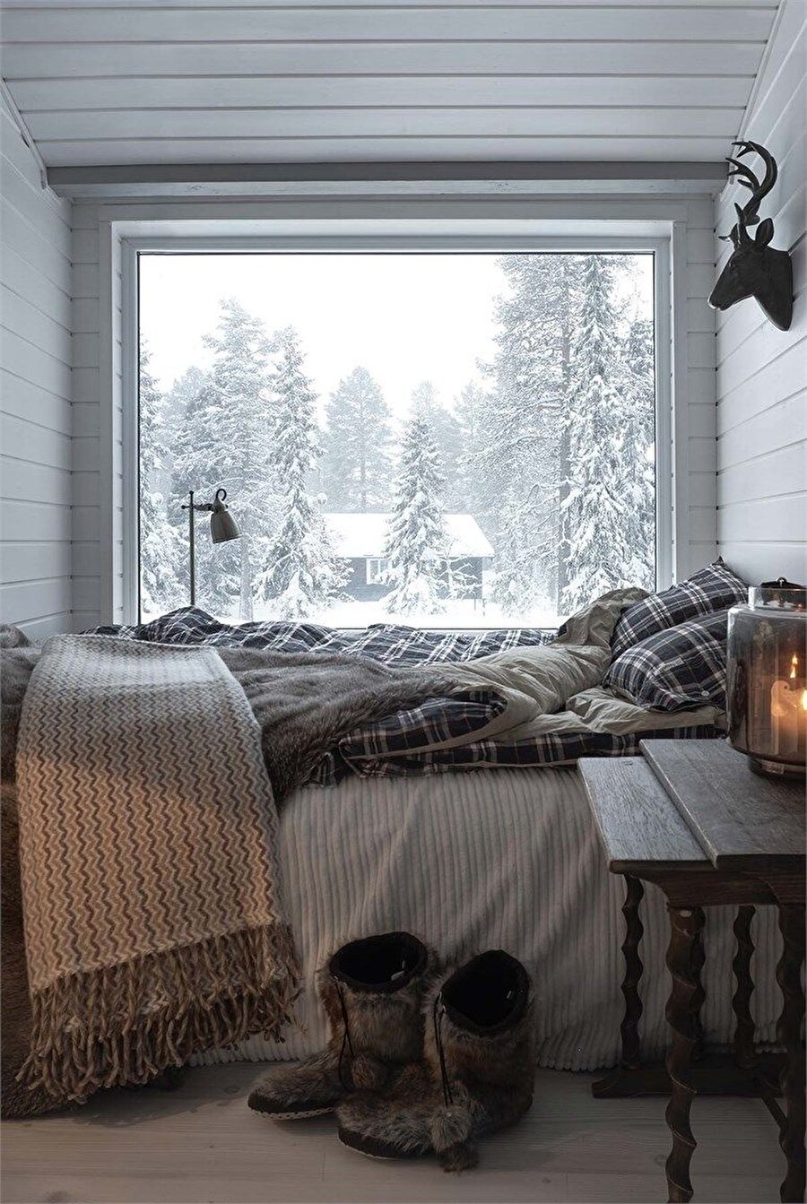 Уютная комната тепло. Уютная комната. Уютный зимний домик. Уютный зимний интерьер. Уютная комната зимой.