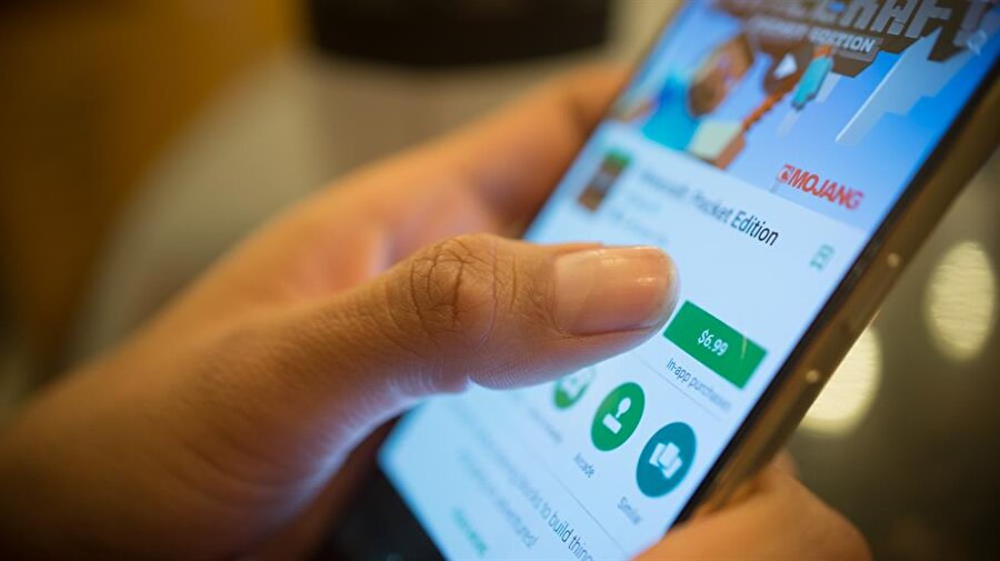 Google Play Store üzerinden satılan uygulama 'özelliksizliği' ile dikkat çekiyor.