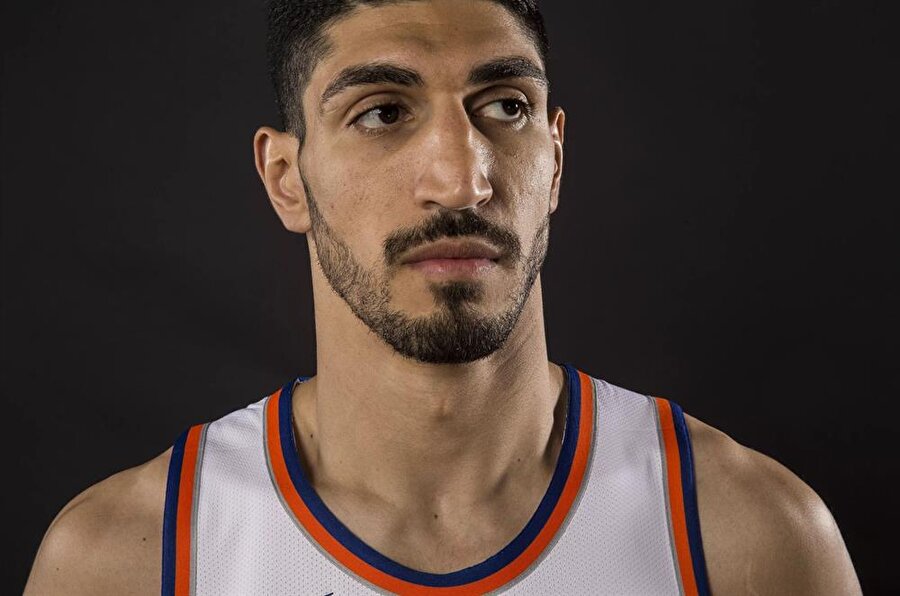 FETÖ'cü Enes Kanter kariyerine New York Knicks'te devam ediyor.