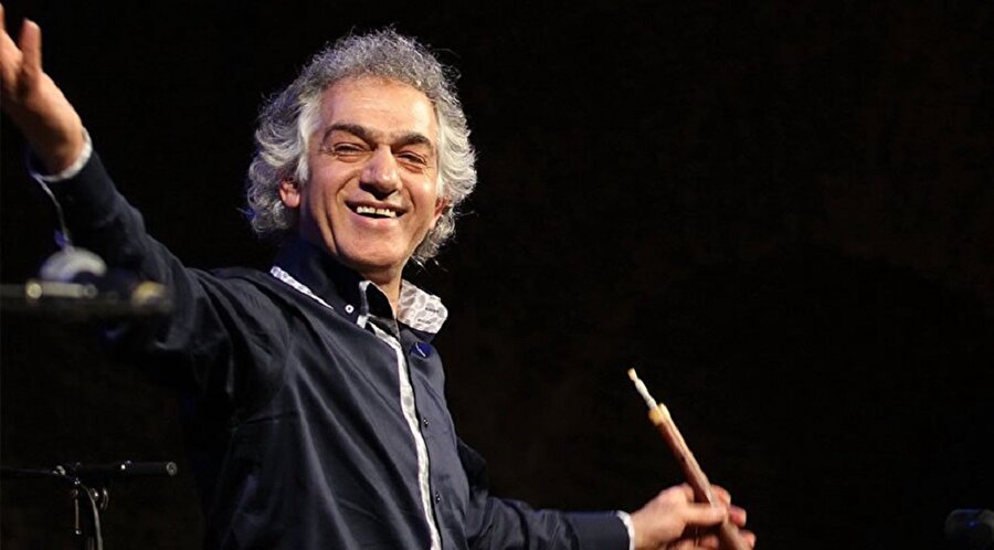 Ömer Faruk Tekbilek, müzik kariyerindeki başarısının sırrını anlattı.