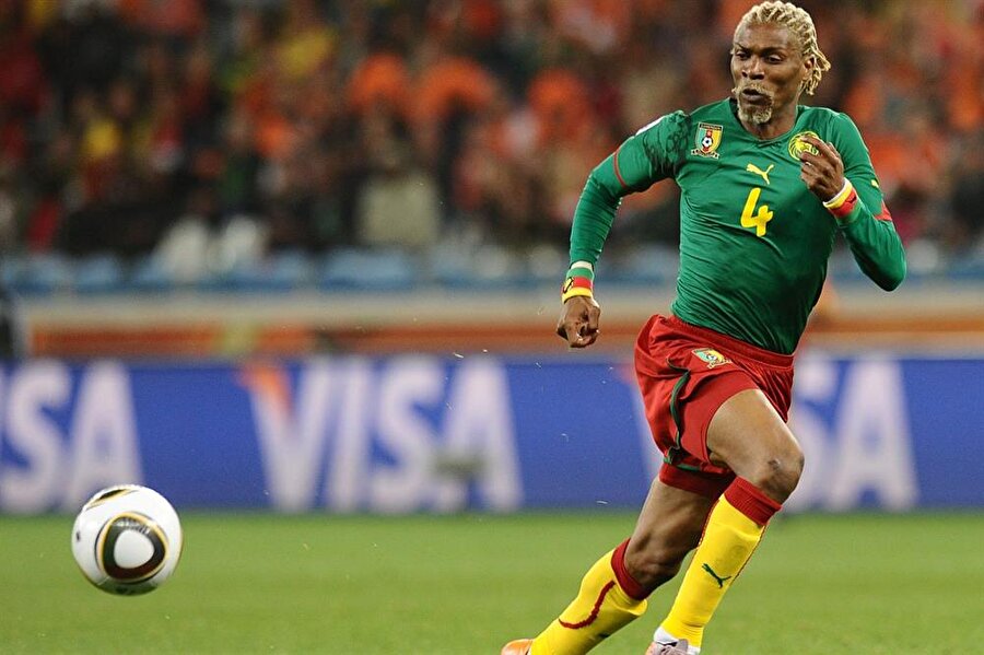 Rigobert Song
