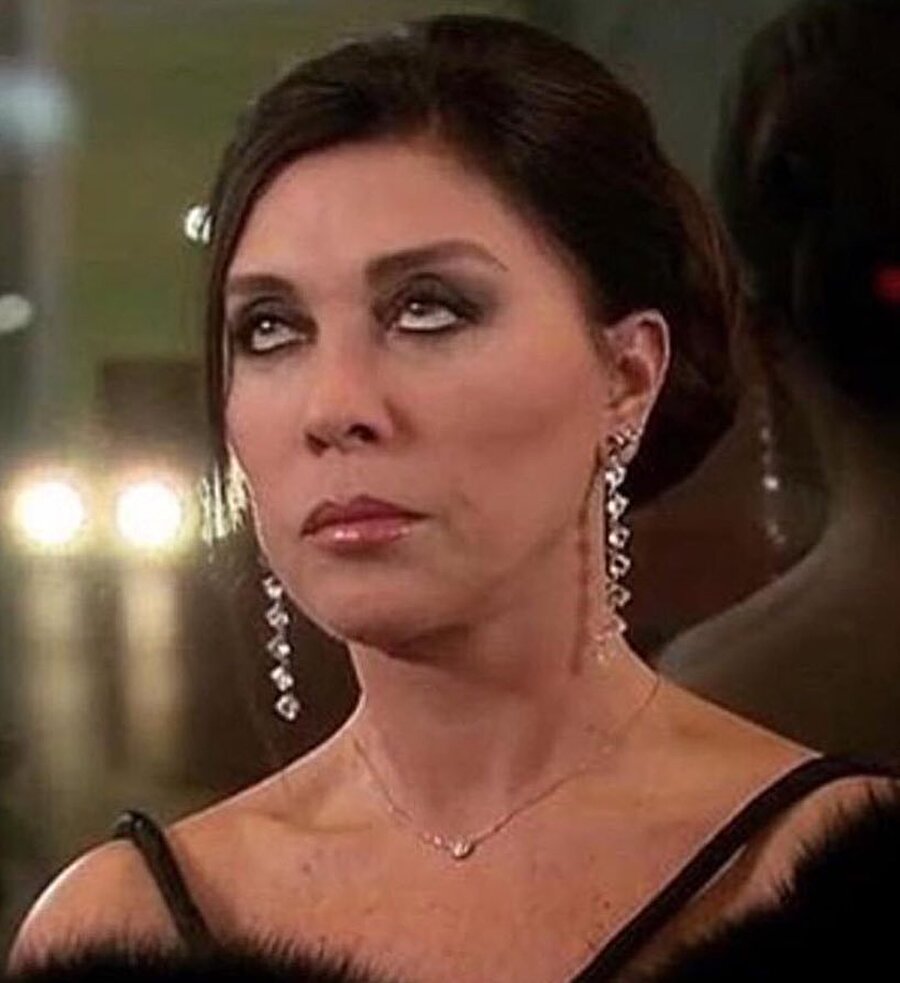 Arkadaşım yine kendini övmeye başladı