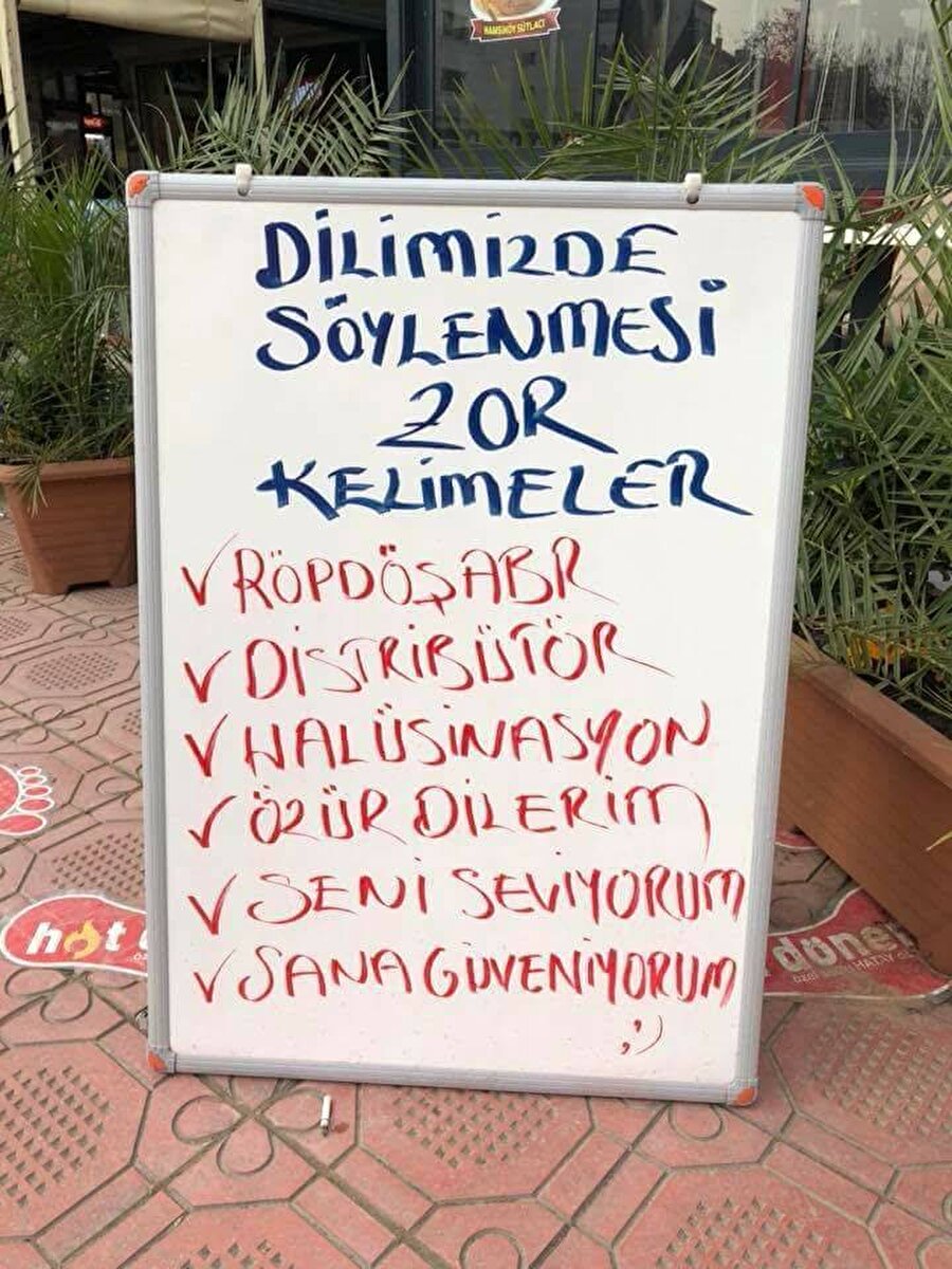 Cidden söyleyememiş