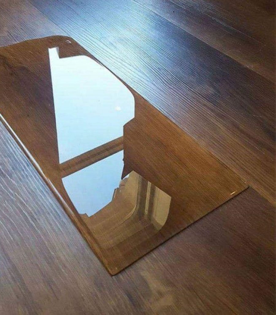 Suya bak dökülünce cama dönüşmüş