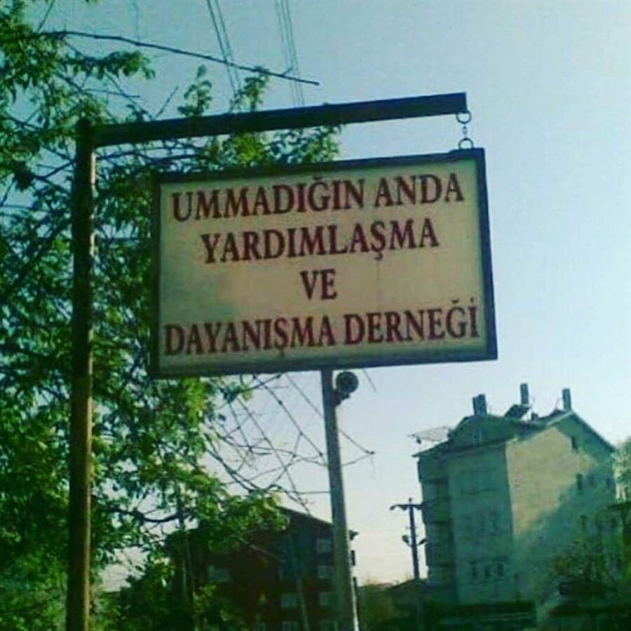 Açık adres bilen var mı? Buraya gitmemiz lazım