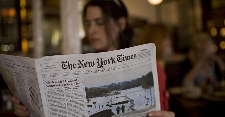 The New York Times
ABD’nin en prestijli yayın organlarından The New York Times ise Cumhurbaşkanı Erdoğan’ın AK Parti TBMM Grup Toplantısı sırasında “Çıplak gerçeği ortaya koyuyorum” diyerek Kaşıkçı cinayetinin soruşturması ile ilgili ayrıntılı bilgiler verdiğini açıkladı. Gazete, Erdoğan’ın “Çok açık ki bu vahşi cinayet aniden olmadı, önceden planlandı” sözlerine yer verdi.