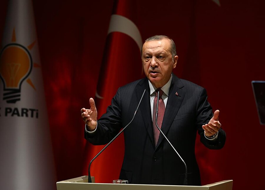Türkiye Cumhurbaşkanı ve AK Parti Genel Başkanı Recep Tayyip Erdoğan, partisinin genel merkezinde Genişletilmiş İl Başkanları Toplantısı'na katılarak konuşma yaptı.