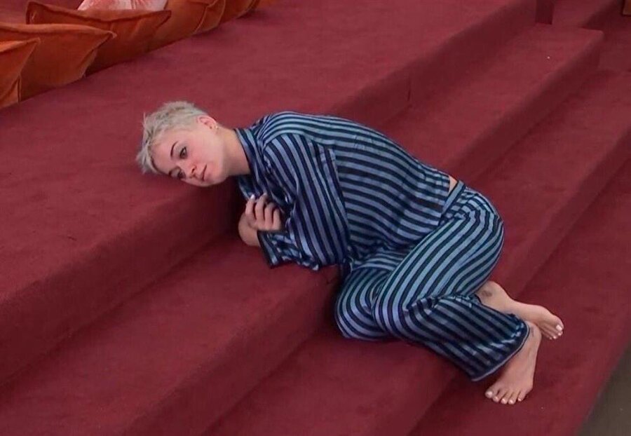 Alarmdan önce uyandım