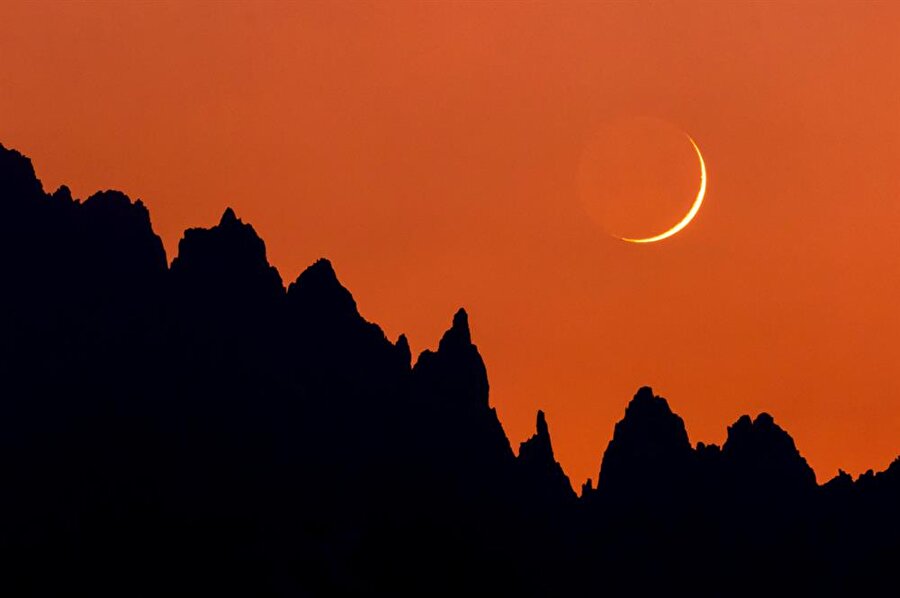 Kaliforniya'da kırmızı bir akşam