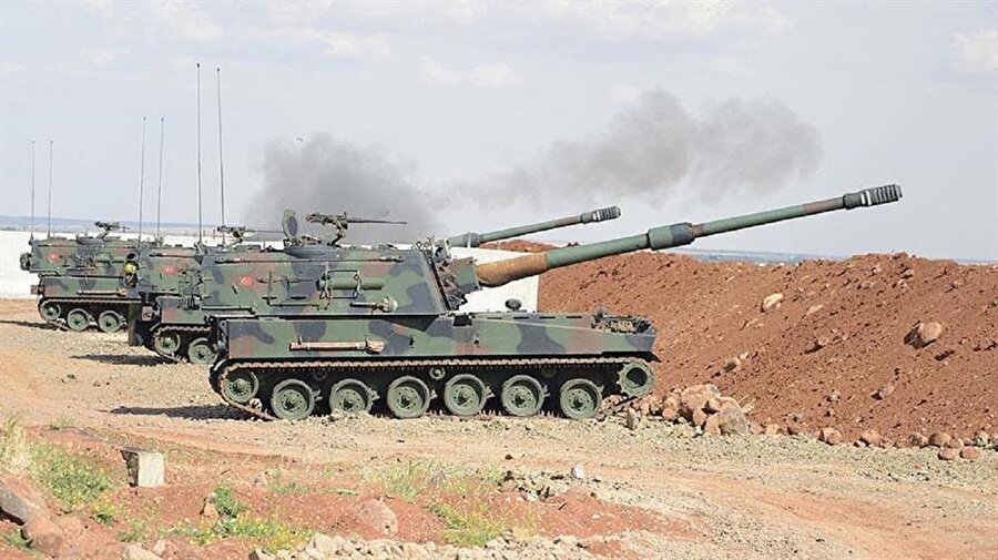 Zor Mağar tepesinde inşa edilen YPG'ye ait siper ve mevziler obüsler ile vuruldu