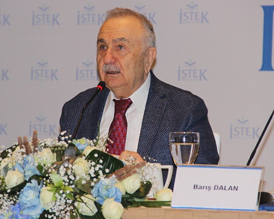 İstek Vakfı'nı kurdu
Bedrettin Dalan Çesitli kuruluşlarda yöneticilik ve yönetim kurulu üyeliği yaptı. Marmara Üniversitesi Güzel Sanatlar Fakültesi'nde öğretim görevlisi oldu. İstek Vakfı'nı kurarak, vakfın genel başkanı oldu. Vakıf çok sayıda anaokulu, ilköğretim okulu ve lise kurarak eğitime açtı. Vakfın kurduğu Yeditepe Üniversitesi 1996 yılında eğitime başladı.