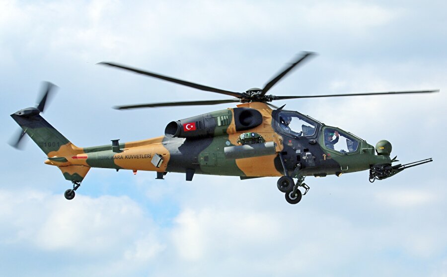 TAI T129B ATAK 

                                    
                                    
                                    Atak programı kapsamında TAI ve Agusta Westland A129 Mongoose temelli olarak geliştirilmiş bir projedir.20mm top mermisine ilave olarak, Güdümsüz roket, CİRİT Füzesi, STINGER Hava-Hava Füzesi, Mızrak-U/Umtas Antitank füzesi ile donatılması mümkündür. (TAI)
                                
                                
                                