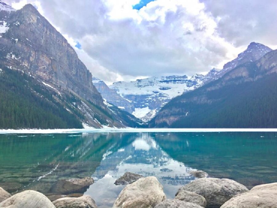 Louise Gölü, Kanada