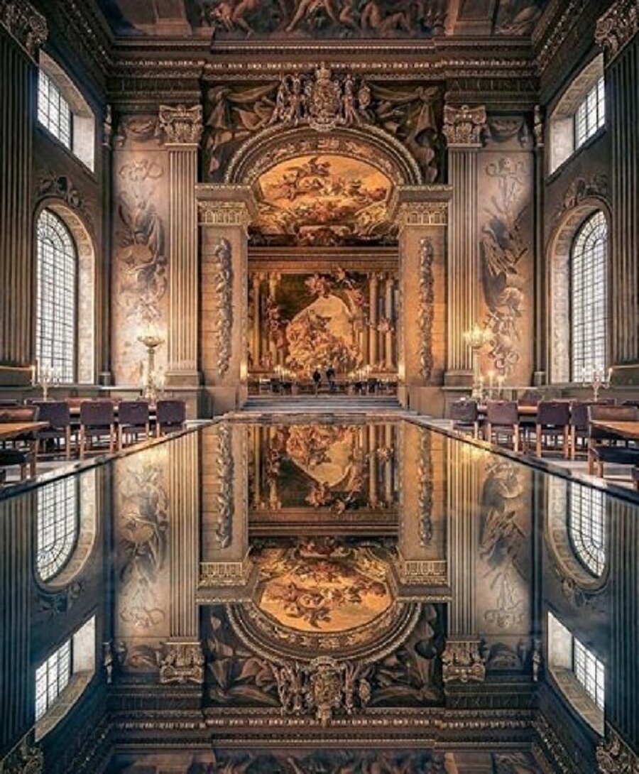 Avrupa'nın en görkemli ve Barok iç mekanlarından biri olan Old Royal Naval College tavanı