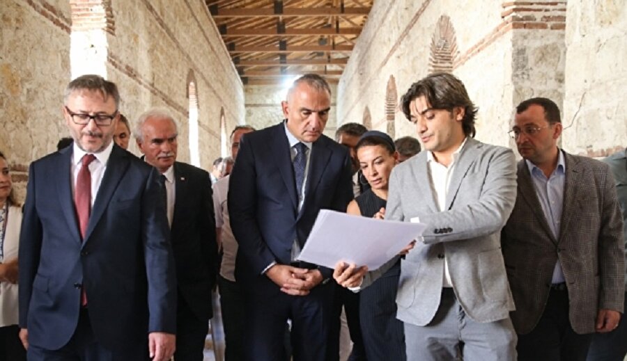 Kültür ve Turizm Bakanı Mehmet Nuri Ersoy, İstanbul'daki AKM projesinin geldiği noktaya ilişkin süreci değerlendirdi.
