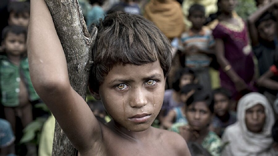 ‘Hikaye Anlatımı’ kategorisinde birincilik ödülünü alan 'Savaş Kurbanı' isimli fotoğraf, Bangladeş'teki Rohingya mülteci kampında çekildi.