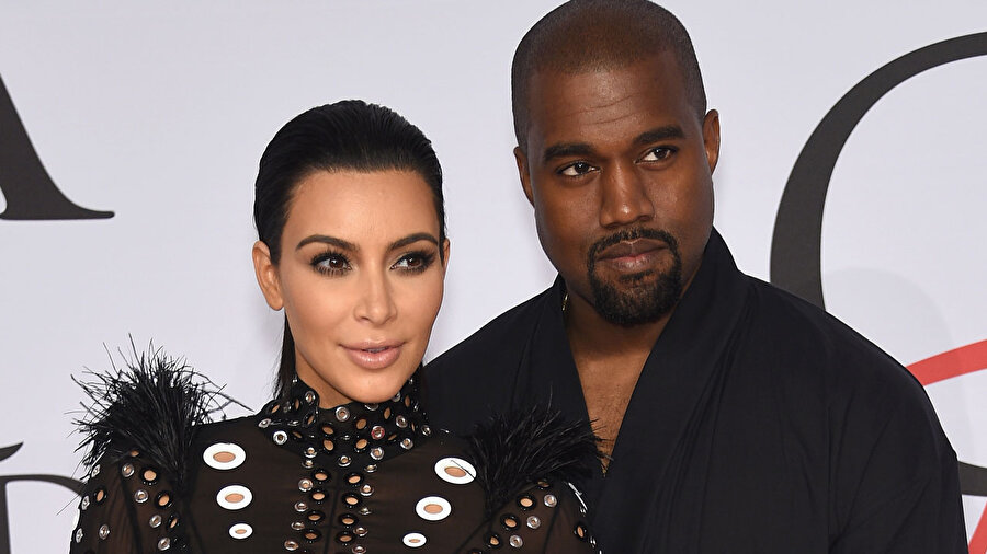 Dünyaca ünlü evli çift Kim Kardashian ve Kanye West, ABD seçimlerinde farklı görüşleri savunuyor.