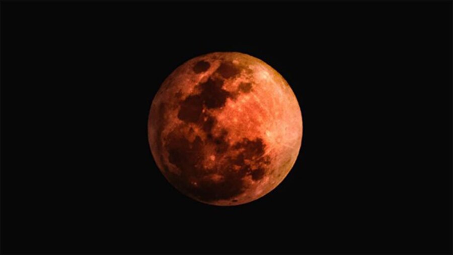 NASA’nın yayınladığı ‘turuncu dünya’ görseli birçok insanı şaşırtmayı başardı.