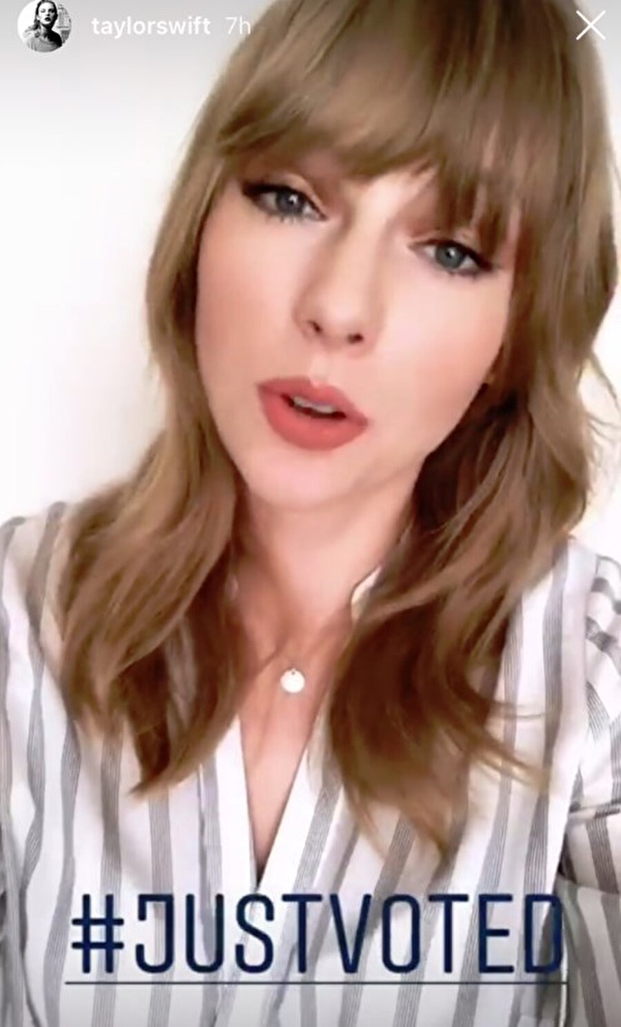 11) Taylor Swift
Dünyaca ünlü şarkıcı Taylor Swift, oyunu kullandıktan sonra çektiği fotoğrafı Instagram hikayesinden paylaşmakla yetindi.