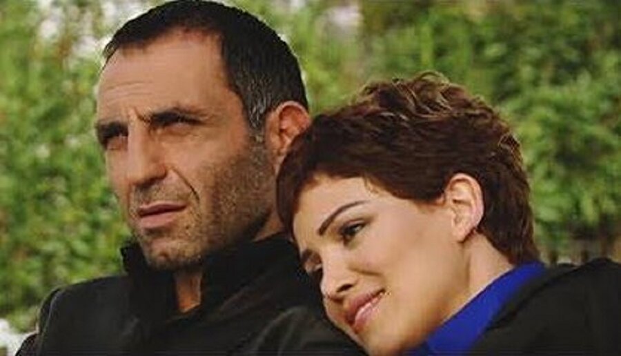 Feleğe dayandım gülüm