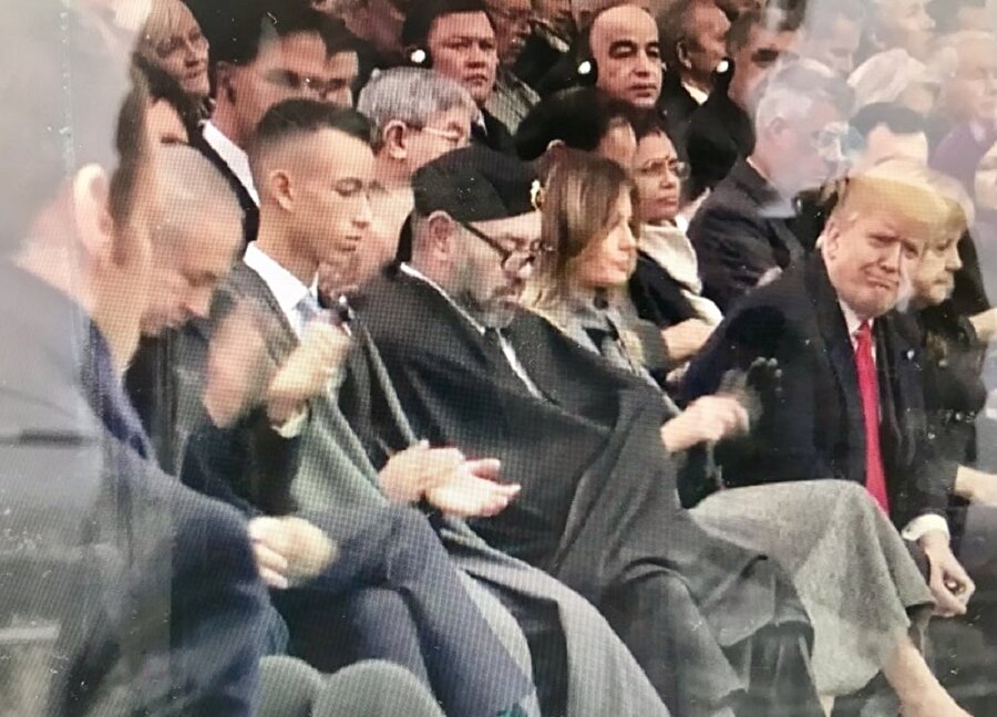 ABD'de Başkanı Donald Trump'ın, Fransa Cumhurbaşkanı Macron konuşma yaparken ilginç bir yüz ifadesi takınmıştı.