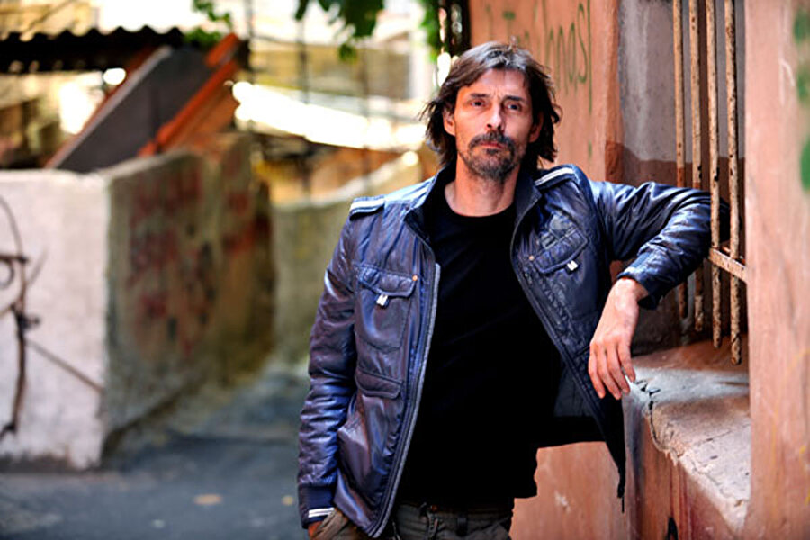 Erdal Beşikçioğlu.