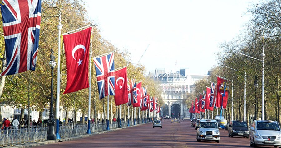 Türk vatandaşlarına ayrıcalıklar tanıyan Ankara anlaşması iki ülkeye ekonomik anlamda katkı sağlıyordu.