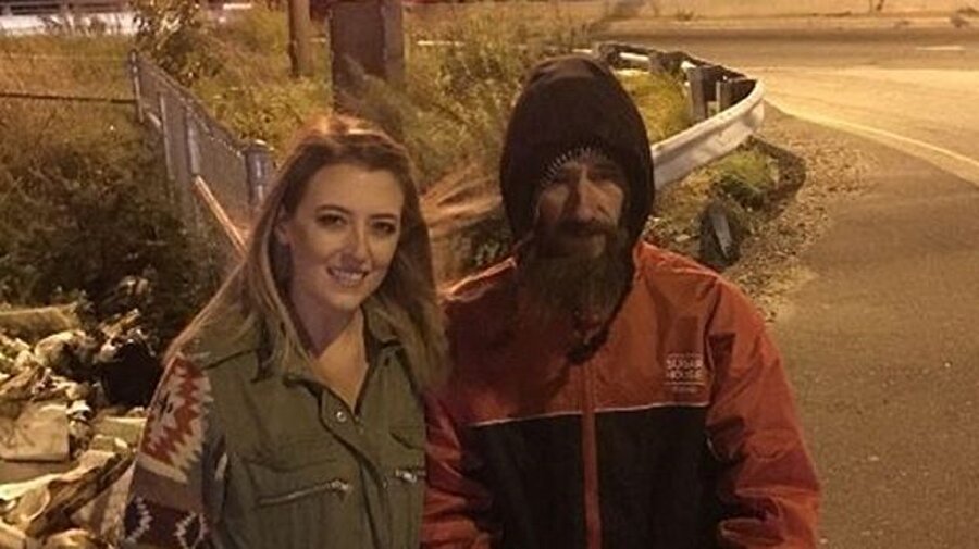 Kate McClure ve Johnny Bobbitt