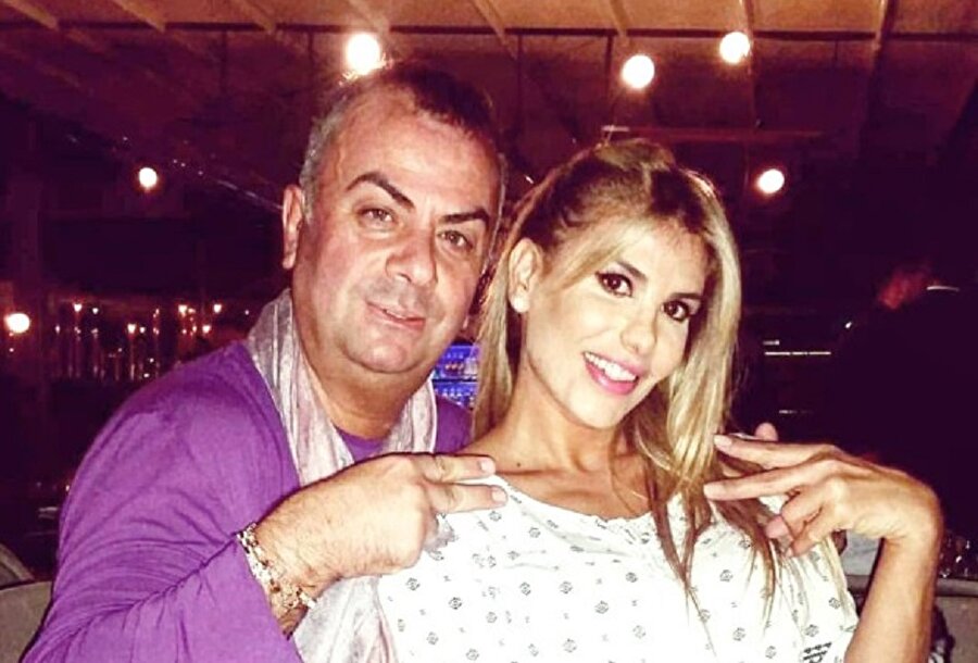 Ünlü şarkıcı Hatice, trafik kazası sonucu hayatını kaybeden 51 yaşındaki astrolog Egemen Töreli'nin ölüm haberiyle büyük bir sarsıntı yaşadığını açıkladı.