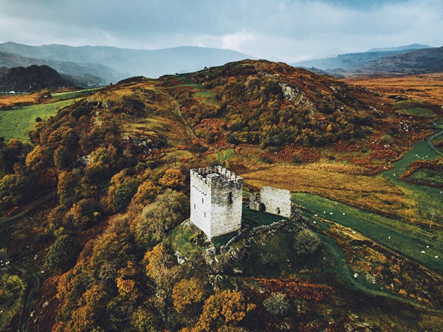 Dolwyddelan Kalesi, İngiltere