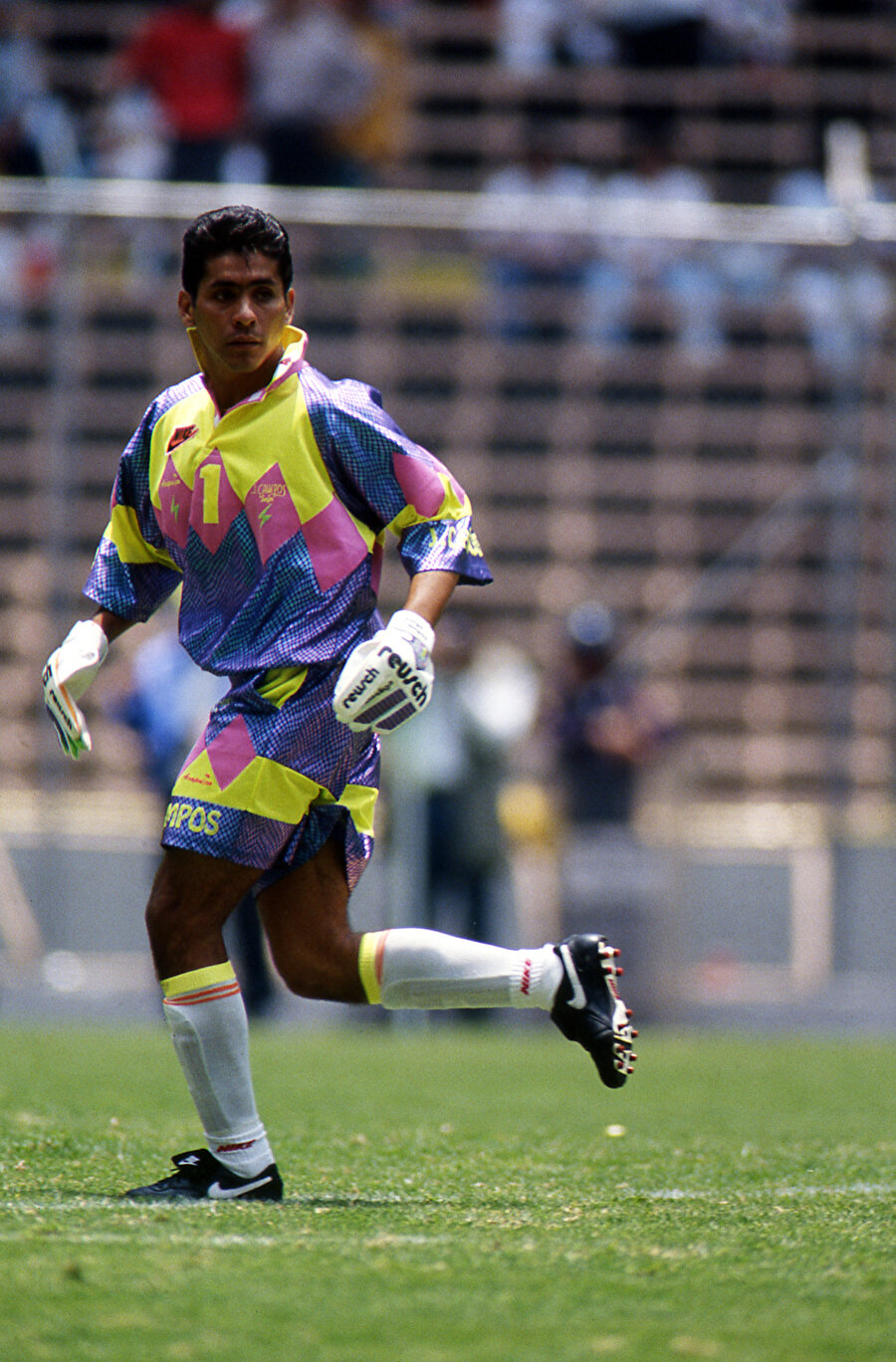 JORGE CAMPOS'UN UNUTULMAZ FORMALARI

                                    
                                    
                                
                                