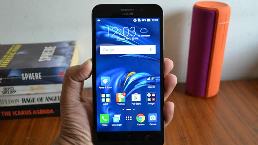 Asus'un Zenfone serisi, ilk üretim tarihinden bu yana şirketin önemli dinamiklerinden biri konumunda yer alıyor.
