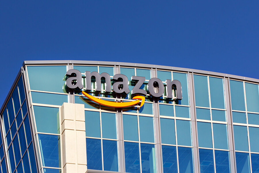 Amazon, dünyanın en büyük teknoloji şirketleri arasında başı çekiyor.