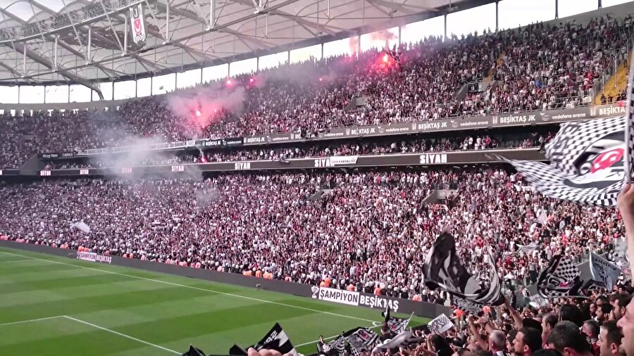 Beşiktaş taraftarının Malmö maçına yoğun ilgi göstermesi bekleniyor.