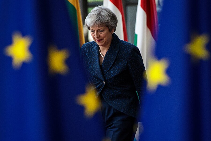 Theresa May, Brexit referandumundan bir ay sonra göreve gelmişti.