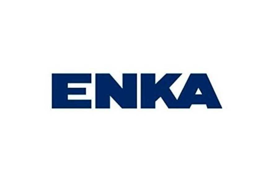 ENKA
Şarık Tara ve Sadi Gülçelik kurulan firmanın sahibinin biri “enişte”, diğeri ise “kayınbirader”dir. Enişteden “EN”i ve kayınbiraderden “KA”yı alıp birleştirerek ENKA'yı kurdular.