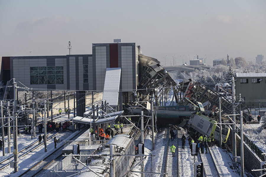 Ankara'da tren kazası meydana geldi.