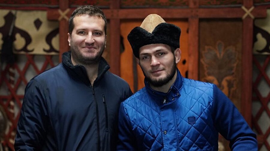 Mehmet Bozdağ ve Khabib Nurmagamedov Diriliş Ertuğrul setinde bir araya geldi.