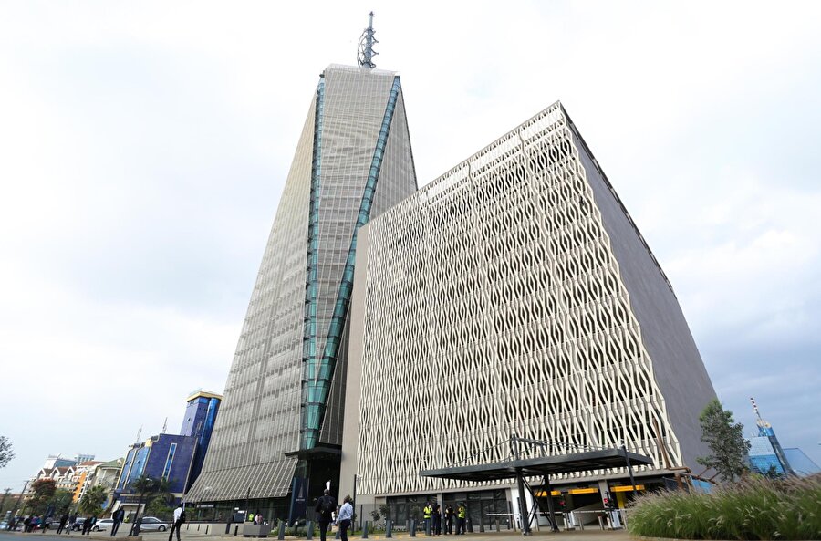 10. Britam Tower / Gapp Mimarlık

                                    Lokasyon: Nairobi, KenyaUzunluk: 200 metre
                                